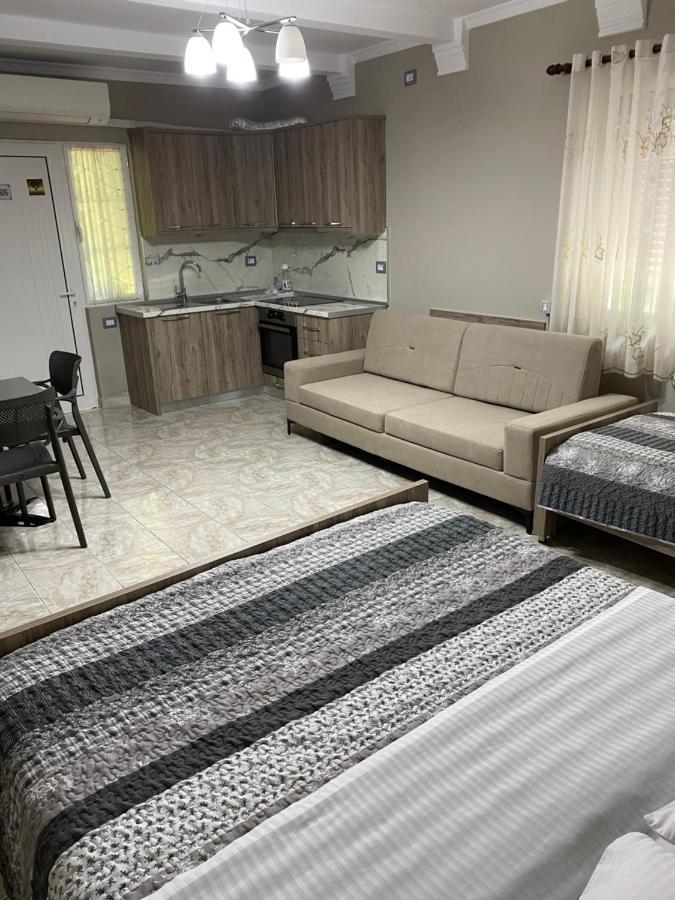 בראט Vila Ajdinaj מראה חיצוני תמונה