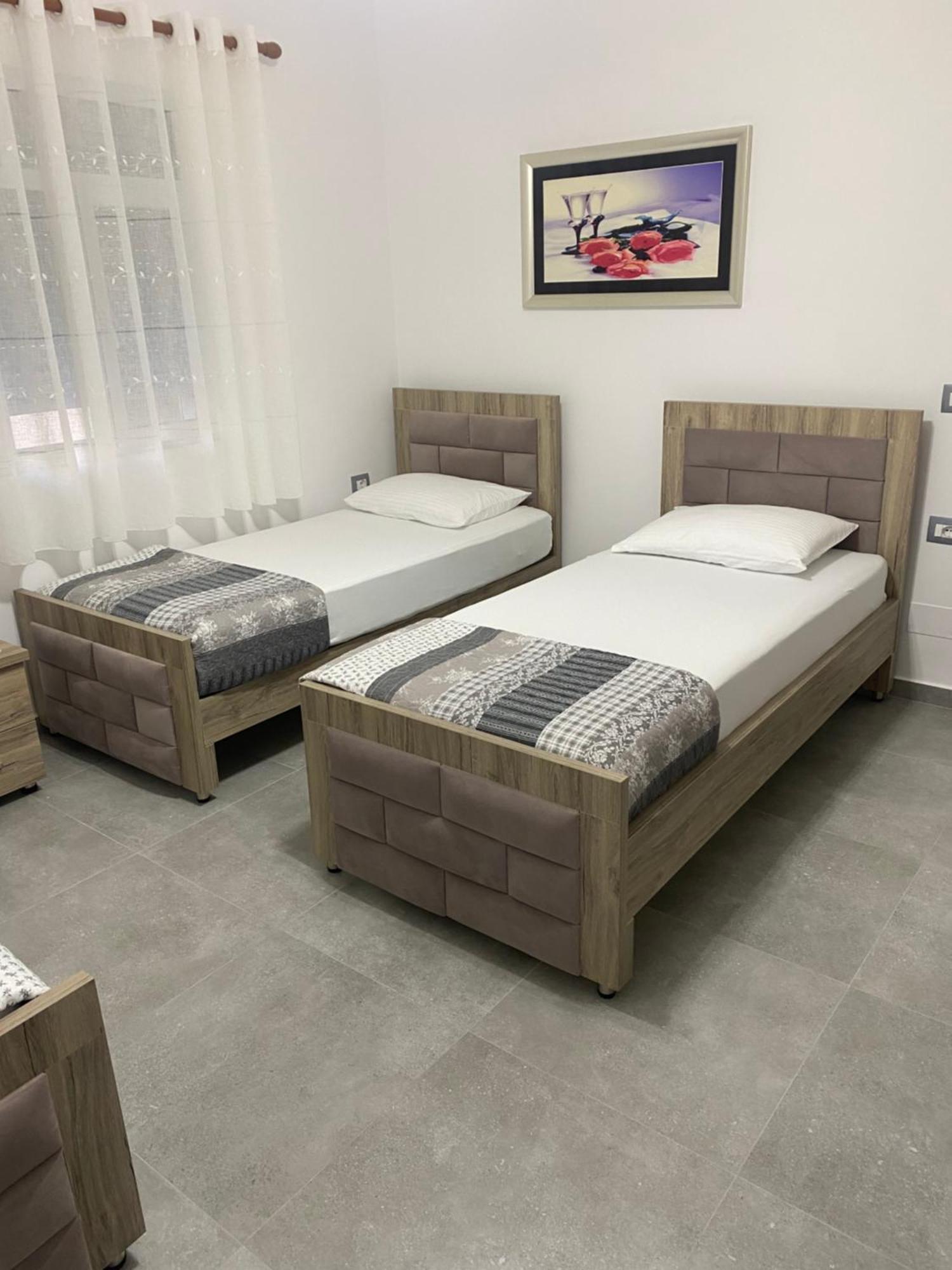 בראט Vila Ajdinaj מראה חיצוני תמונה