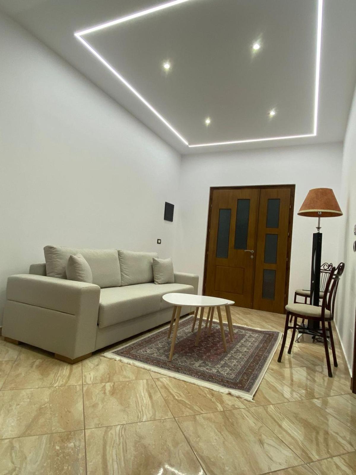 בראט Vila Ajdinaj מראה חיצוני תמונה